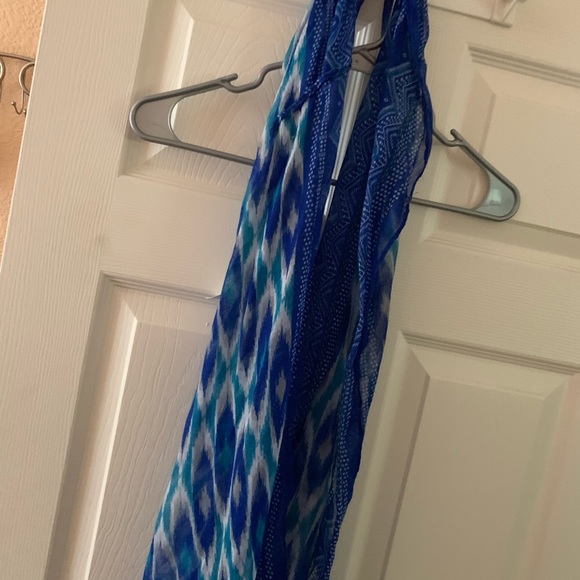 Scarf Bundle - Picture 4 of 5